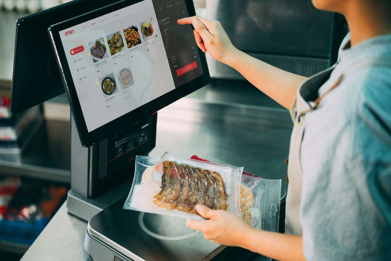 The Anatomy of a Zero-Friction Checkout: How to Maximize Sales on Shopify and WooCommerce